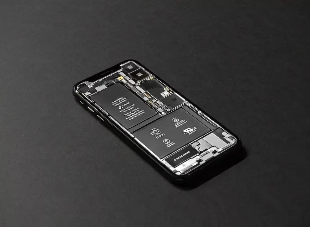 An open phone revealing 2 large lithium-ion batteries that can be recycled instead of thrown away.