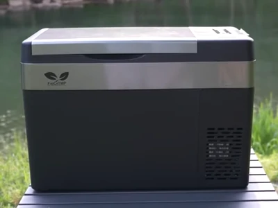 F40C4TMP Portable Refrigerator and Freezer