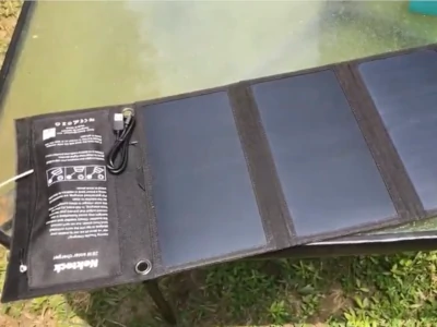 Nekteck Portable Solar Panel Charger